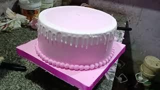 hmare work shop se cake ko tyar kr usko  customer tk delivery kiya gya#vlog #popular