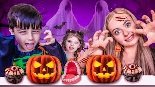 OUR OFFICIAL HALLOWEEN HOUSE TOUR - Decorating our house with Noah & Hazel *Scary*