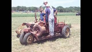 New Holland Self-propelled Baler