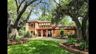 10911 Riverview Dr, Houston, TX 77042 Listed by Clarann McCoy
