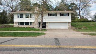 830 Central Avenue SW, Cambridge, MN Presented by Wessel Real Estate Group.