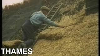 How to Thatch a roof | Roof Thatcher | Finding out | 1973