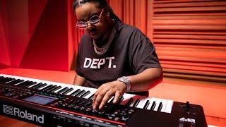 Roland FANTOM-0 Synthesizer Workstation | Chopsquad DJ Demo and Overview