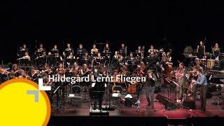 “The Big Wig” The LUCERNE FESTIVAL ACADEMY meets Hildegard Lernt Fliegen