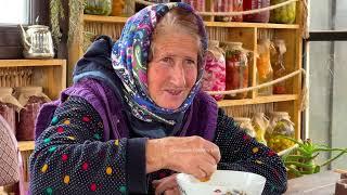 Grandma’s Cooking in a Quiet Mountain Village