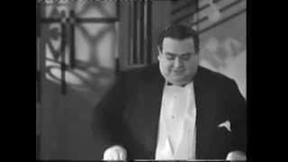 Teddy Brown (1900-1946) xylophone medley, 1931 footage.