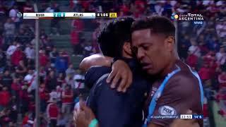 Wilson Severino, jugador de Atlas, ingresó al campo llorando