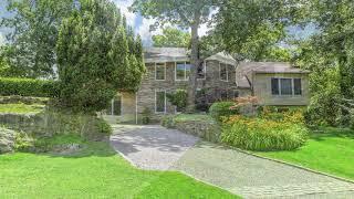 112 Boxwood Road, Yonkers NY 10710