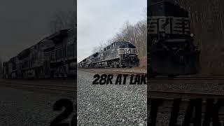 28R @ Lake!!  #railfan #railway #raillife #railroad #train #automobile #railway #raillife #railfan