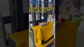 JIN YANG HU Semi-electric Pallet Stacker Forklift Running Smoothly Easy to Operate