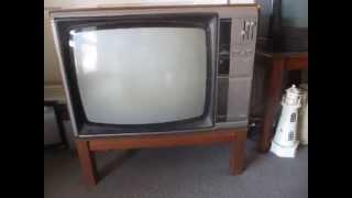 22" 1980's PHILIPS CR231 vintage television