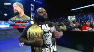 WWE crowd tell Mark Henry to "Shut up"