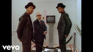 RUN DMC - Beats To The Rhyme (Official Video)