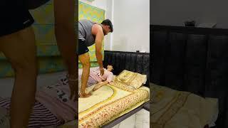 Prank on Wife..jarur try karo ye Prank#prank #prankonwife #comedy #funny #sleeping #wife #shorts