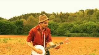 The Gentlemen's Agreement BLONDE COUNTRY GIRL