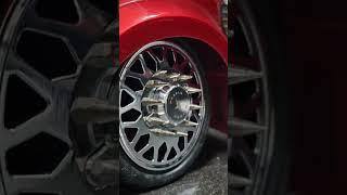 Beautiful dual wheel and lowering kit
