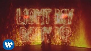 David Guetta feat Nicki Minaj & Lil Wayne - Light My Body Up (Lyric Video)