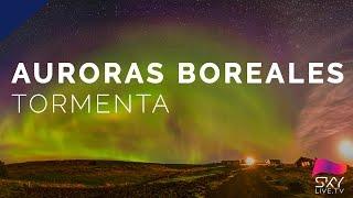 Tormenta de auroras boreales en Islandia