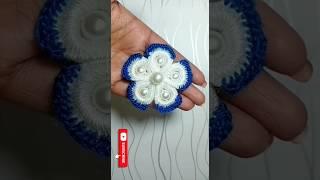 Easy Woolen Flower Making Idea With Finger#shorts#woolencrafts #embroideryhacks