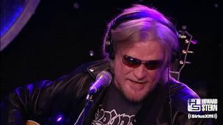 Daryl Hall “Kiss on My List” on the Howard Stern Show