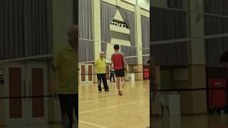 a 90-year-old Grandpa who plays badminton  90세에도 배드민턴치시는 할아버지! #90세