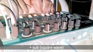 MICROBRUTE - mixing and modulating the waveforms