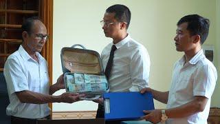 What is Uri's plan when he agrees to pay a huge sum of money to the evil Tuan? Lý Tử Tiêu