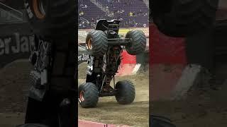 Monster truck