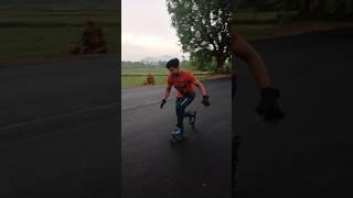  #skating #inlineskating #skate #roadskating #viral #stunts #stuntvideo 