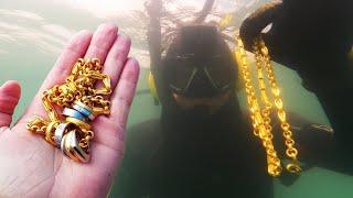 I FOUND CRAZY GOLD UNDERWATER WITH A METAL DETECTOR