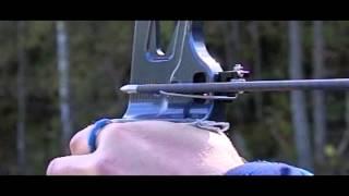 Barebow, arrow flight (slow motion)