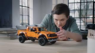 LEGO Technic Ford F-150 Raptor  42126