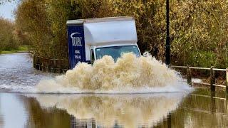 These Drivers Do Not Like Taking It Slow And Steady! | Leicestershire Flooding | part 13