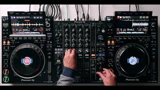 Minimal Tech House DJ Mix - Pioneer CDJ 3000 Performance