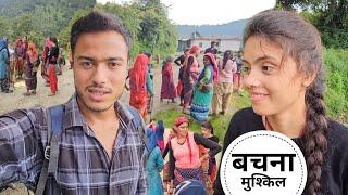 लैंडस्लाइड के डर से रात को नहीं सो पाते गाँव के लोग ।।Pahadi Lifestyle Vlog ।। Namaste Pahad