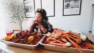 HUNGOVER SEAFOOD BOIL *REAL MUKBANG* 먹방 15 POUND CRAWFISH BOIL EATING SHOW + CRAB LEGS (NO TALKING)