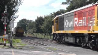 Kiwirail's New DL Class in Action  2