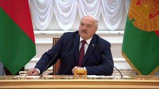 Лукашенко: Ты зачем провоцировал Россию? // Разговор с Зеленским, разведка, НАТО