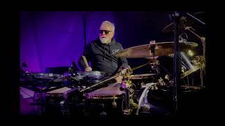 Roger Taylor Swing feel Drumming 