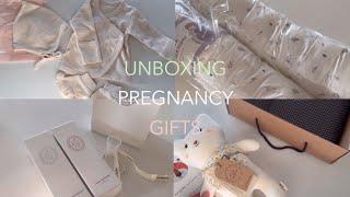 Unboxing | 임신브이로그. 임신 축하 선물. (튼살크림, 바디드라이어, 바디필로우 등) 임산부 추천템.