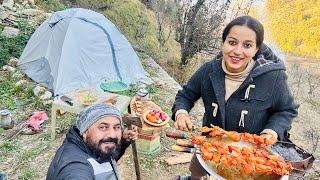 Pahadon ki thandi me garam Pahadi tawa chicken | Love and Preet