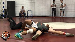 Christian Klonowski (Akron) vs Zak Saeed (Amherst)