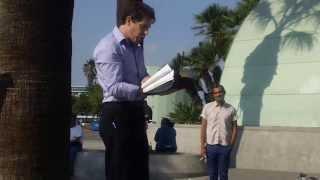 LAStreetPreacher Brings the Word of God to North Hollywood