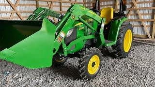 New John Deere 3032E quick overview (my dream Tractor)