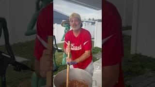 Virginia and Jason show how they made their #chili #shorts #cooking #cookingvideo #cook