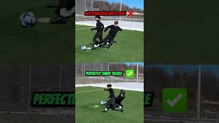 HOW TO SLIDE TACKLE IN FOOTBALL #football #soccer #skills #training #slidetackle