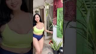 Goyangan Hot tante sarah