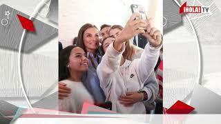 LETIZIA CON CAMISA VICTORIA BECKHAM APERTURA CURSO FORMACION PROFESIONAL 2024