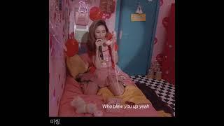 수화기 거꾸로 든 선미
