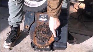 WATCH Junkyard Jeff RESTORE a VINTAGE 8 hp Briggs and Stratton SNAPPER TORO Riding Lawnmower Engine